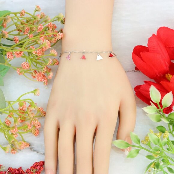 "New Beautiful Design Bracelet for Women/Girls, Gift, B852 - Picture 3 of 10